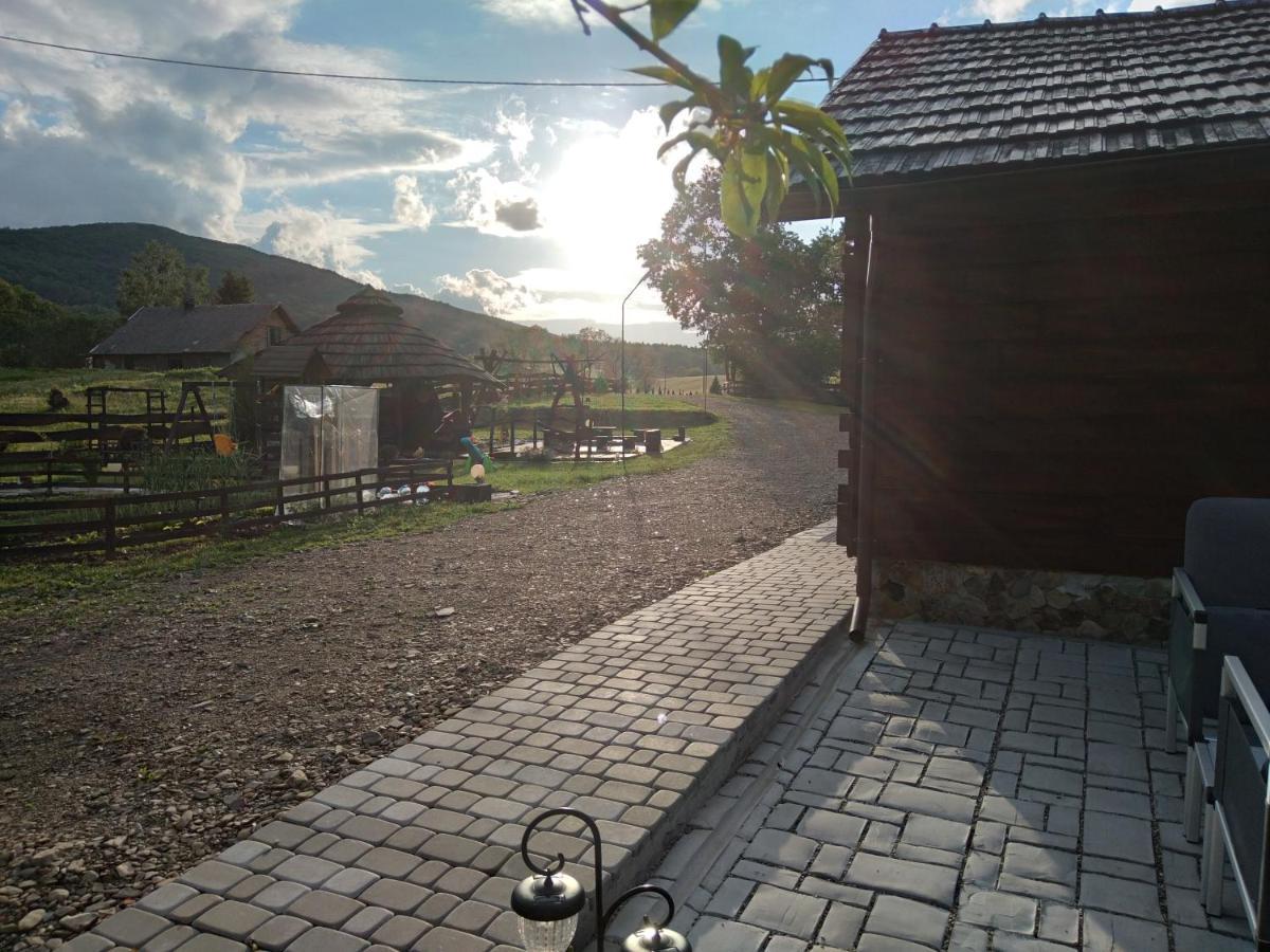 Domek Na Prerii Villa Ustrzyki Dolne Eksteriør billede