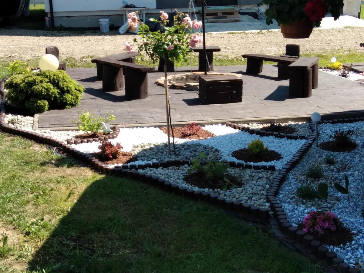 Domek Na Prerii Villa Ustrzyki Dolne Eksteriør billede